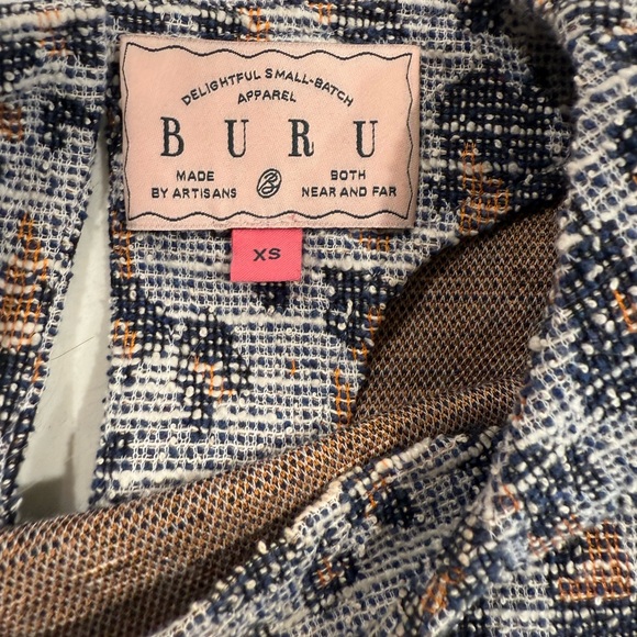 BURU Set - Picture 10 of 14